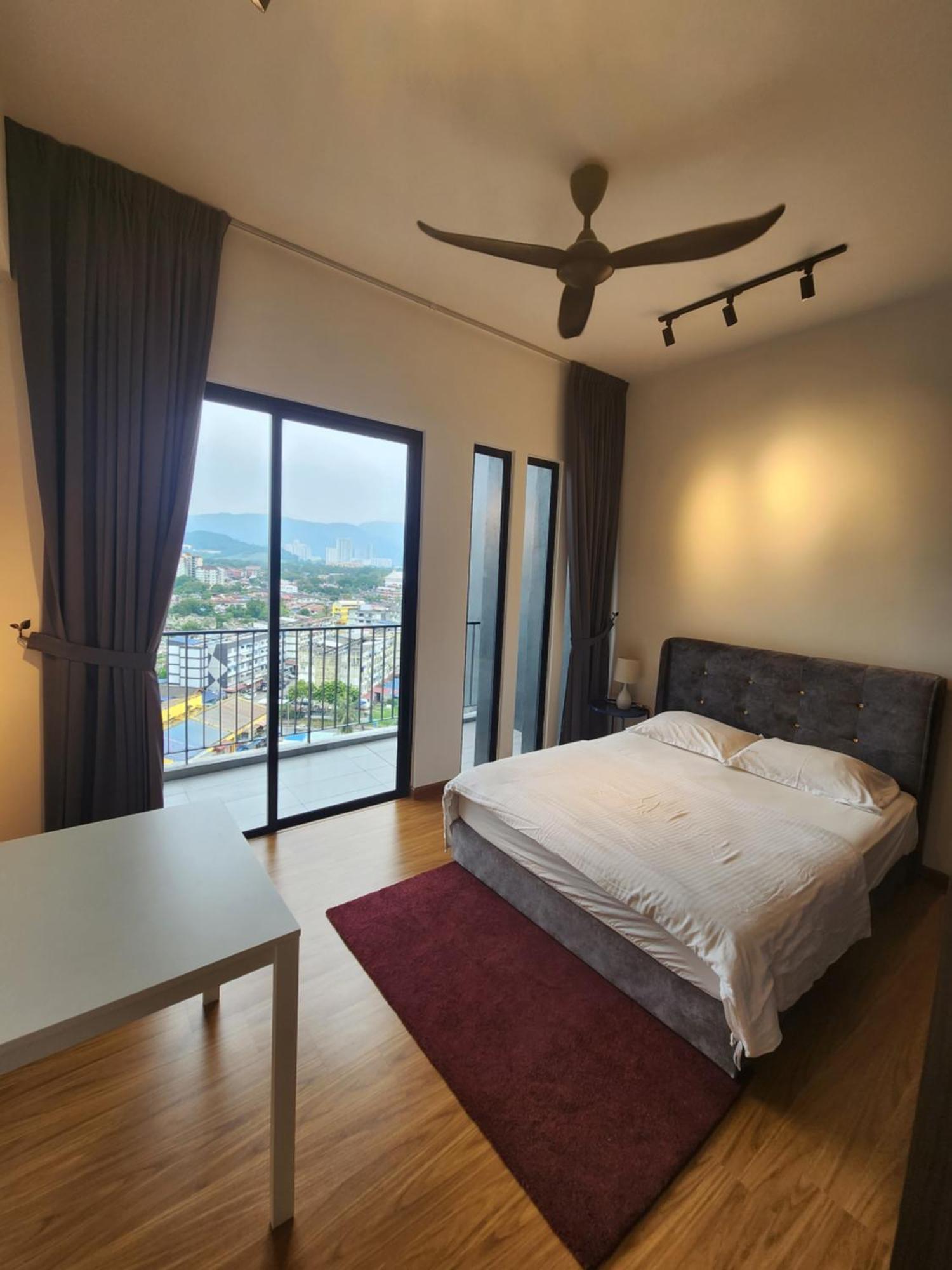 Beacon Executive Premium Suite George Town Exterior foto